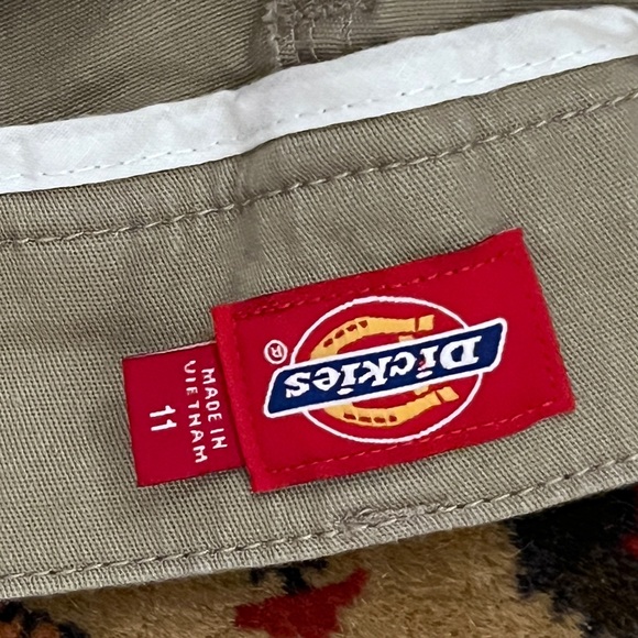Dickies pants. Size 11. Very nice condition - Picture 2 of 5